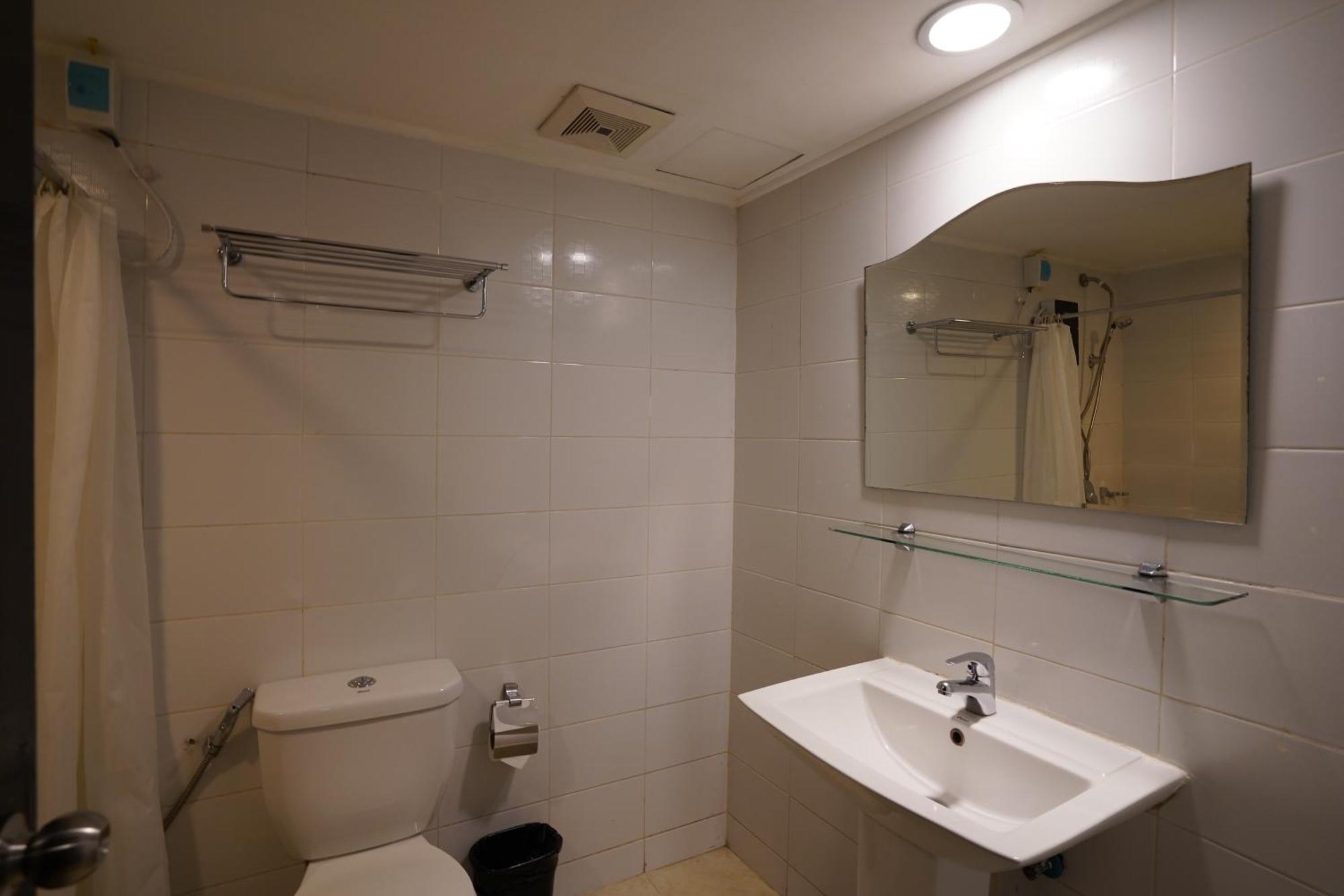 Arzo Hotel 4*